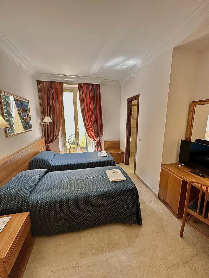 Hotel Principe Di Piemonte Rome Bagian luar foto