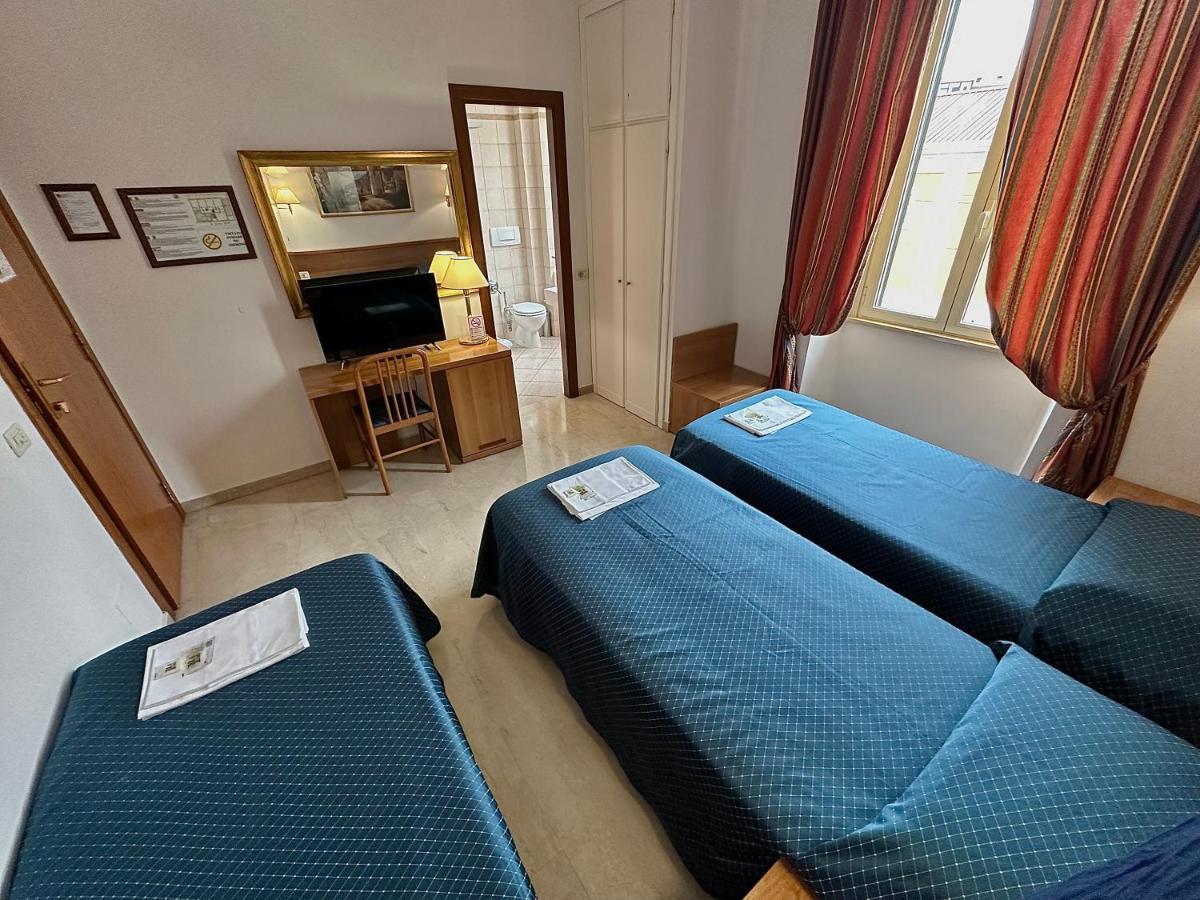 Hotel Principe Di Piemonte Rome Bagian luar foto