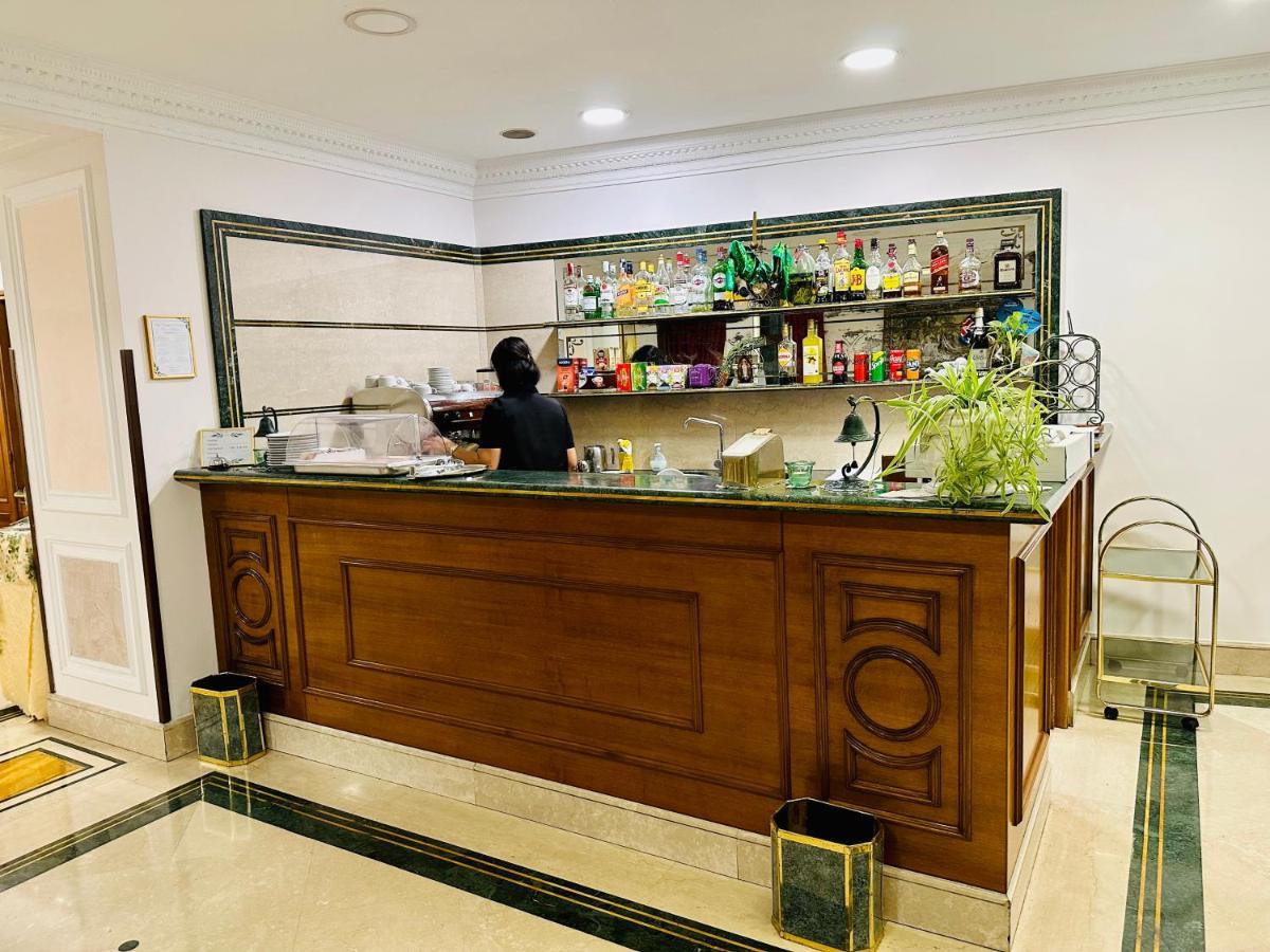 Hotel Principe Di Piemonte Rome Bagian luar foto