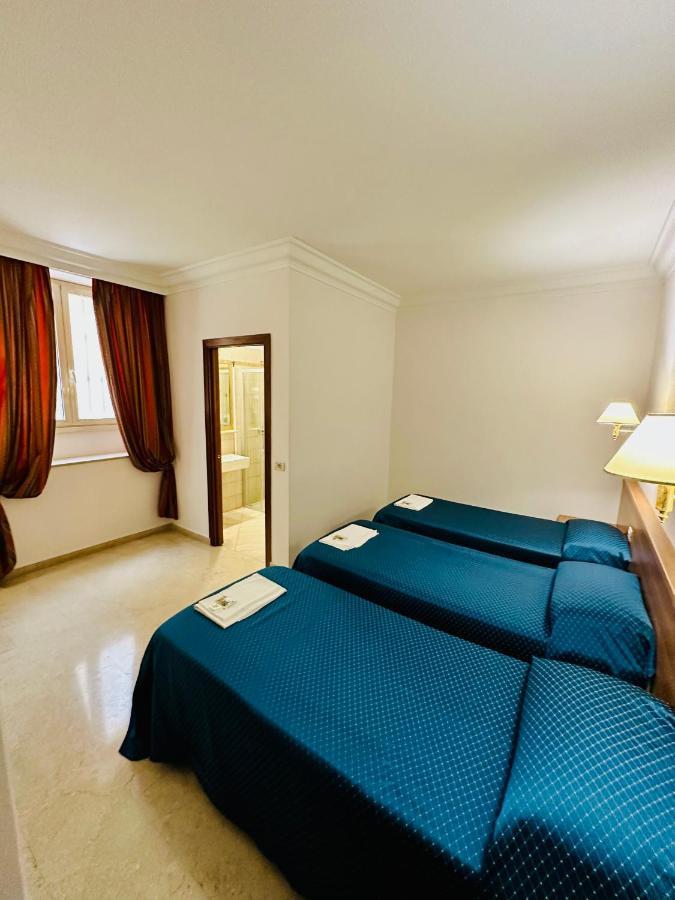Hotel Principe Di Piemonte Rome Bagian luar foto