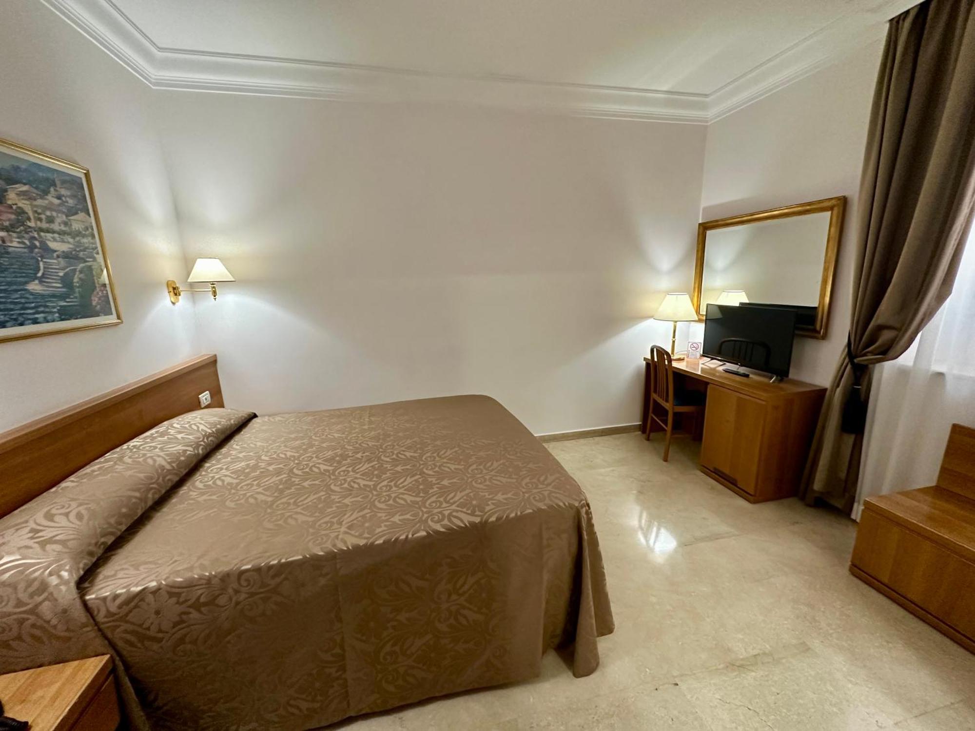 Hotel Principe Di Piemonte Rome Bagian luar foto